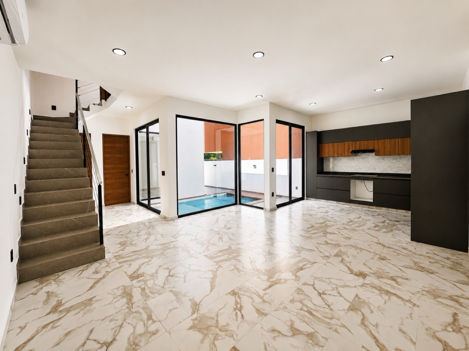 Casa Mayakoba 201 m² — Rooftop Privado Playa del Carmen