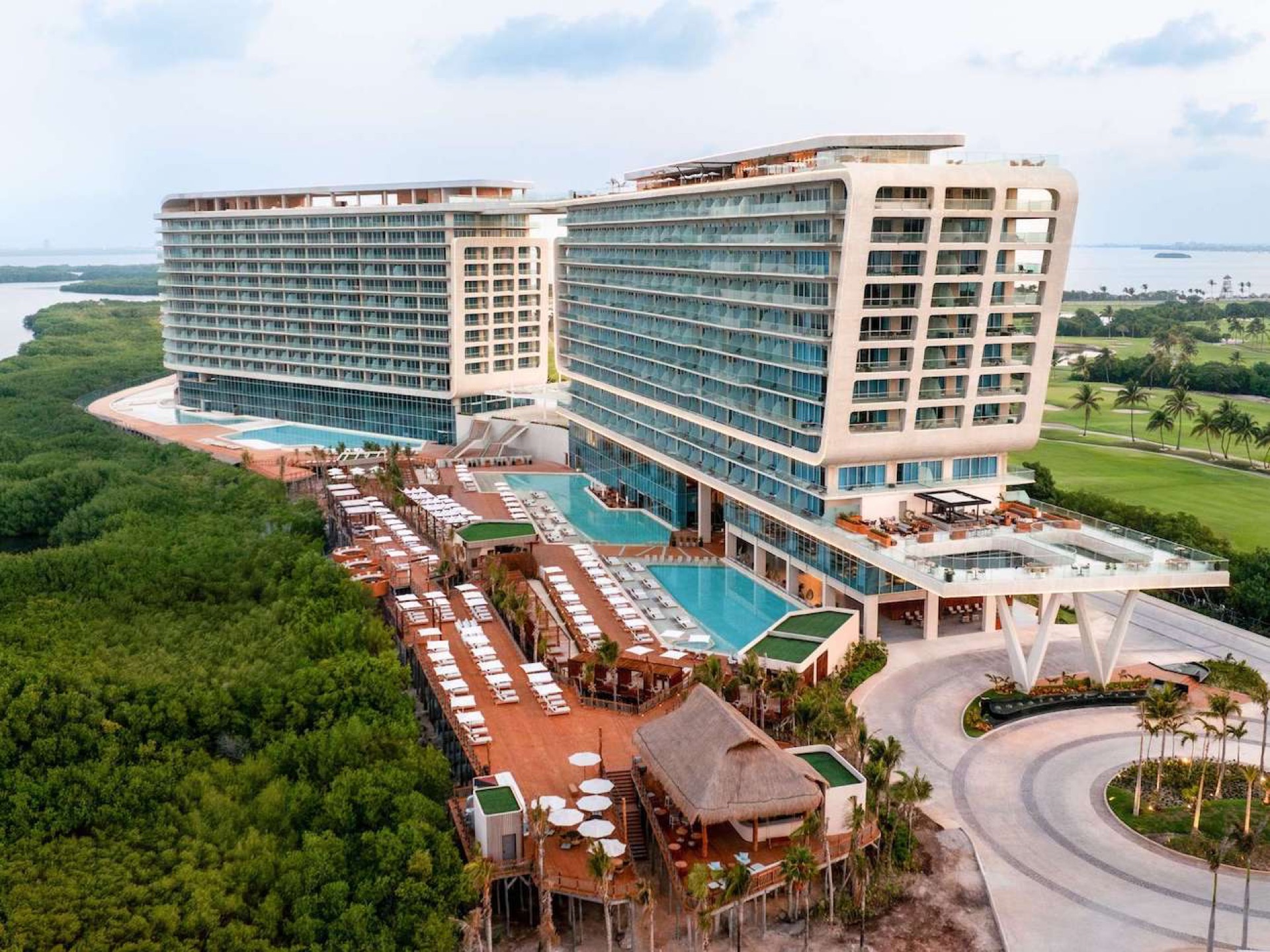 Mondrian Residences Cancún