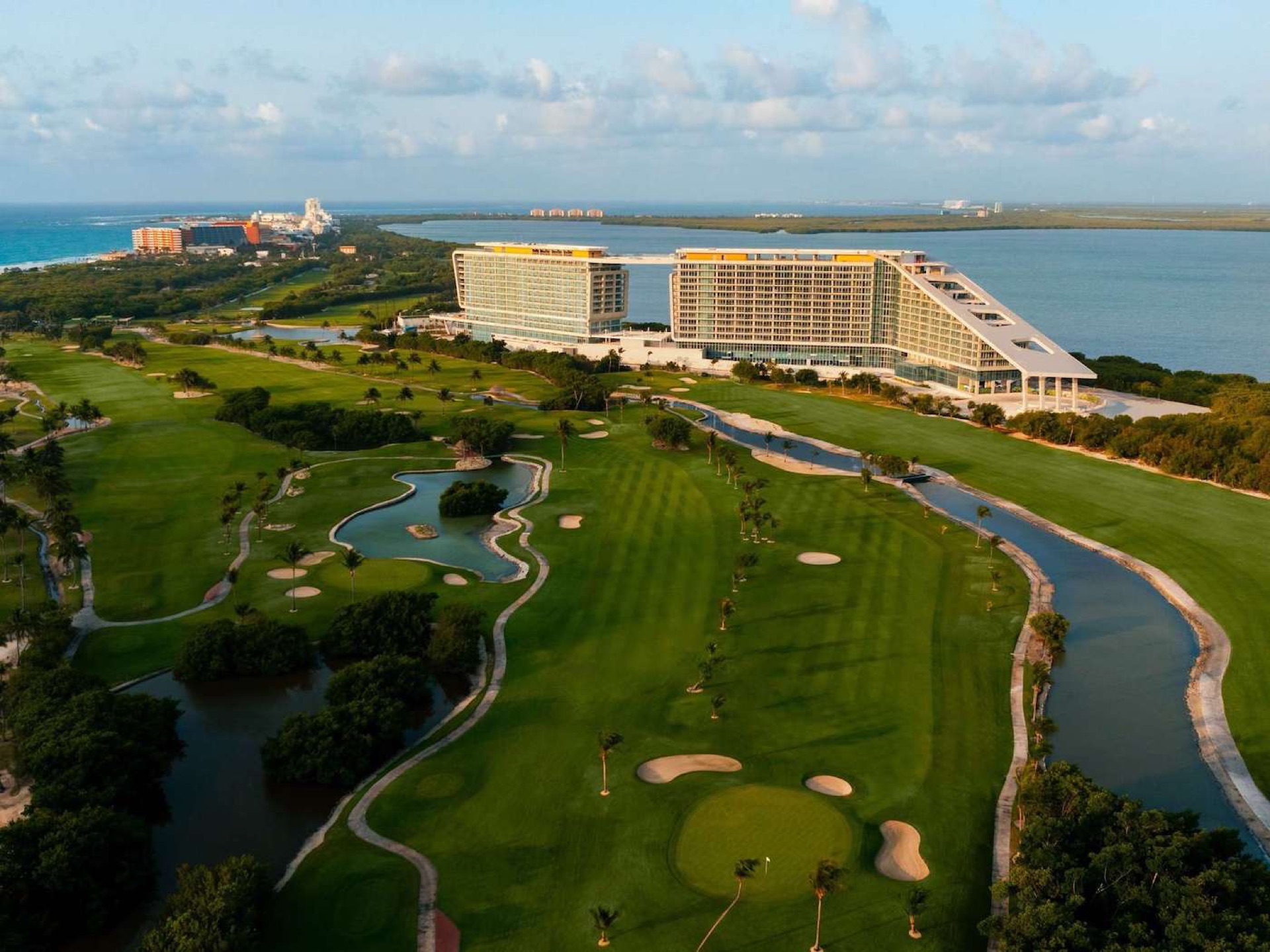 Mondrian Residences Cancún