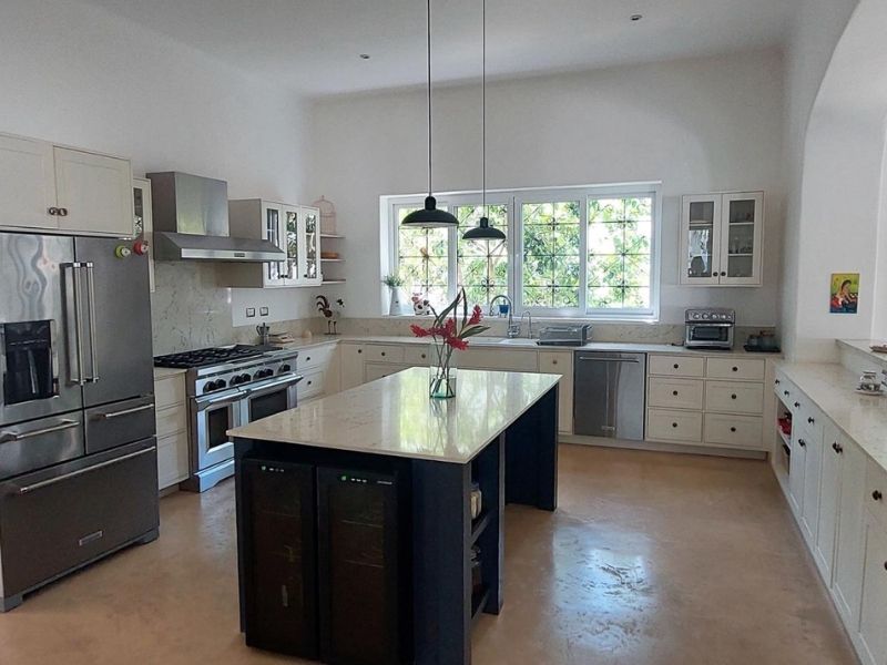 Villa Paraiso interior