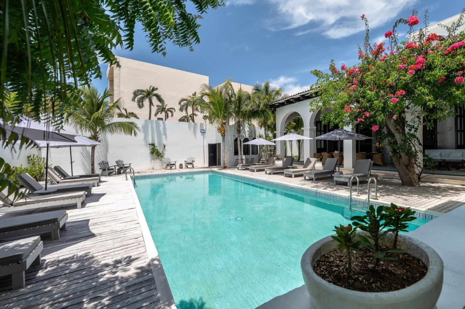 Rae's Tulum