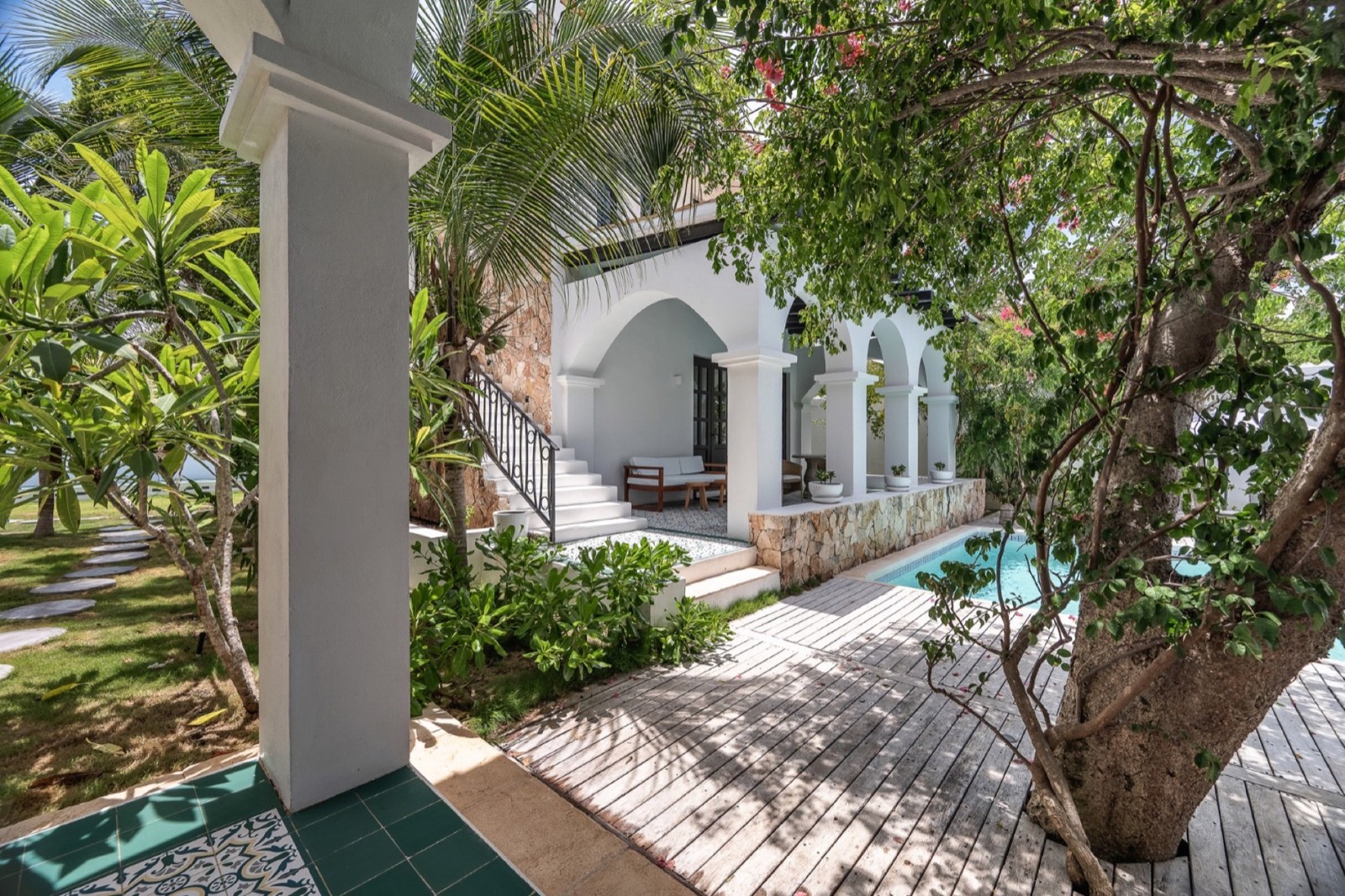 Rae's Tulum